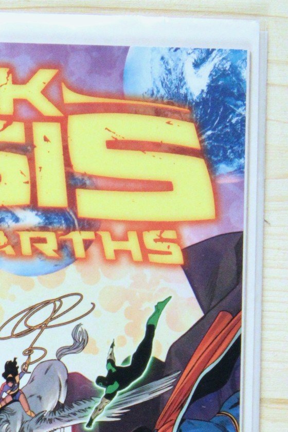 Dark Crisis on Infinite Earths #6 – DC (2022) 9.6 NM+