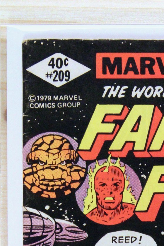 Fantastic Four #209 – Marvel (1979) 7.0 FN/VF Xandarian-Skrull War | Joe Sinnott art | John Byrne art