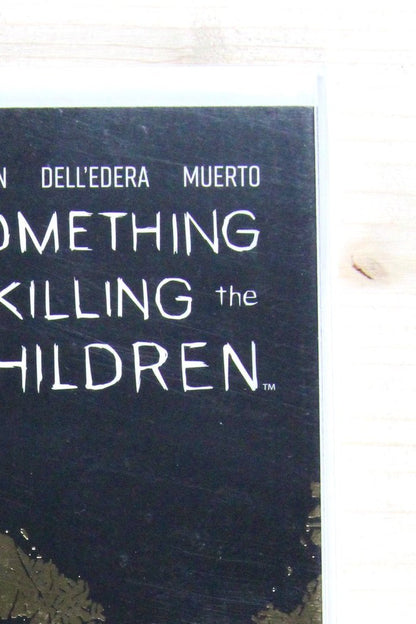 Something is Killing the Children #38 – Boom! Studios (2024) 9.6 NM+ 5th Year Foil Variant