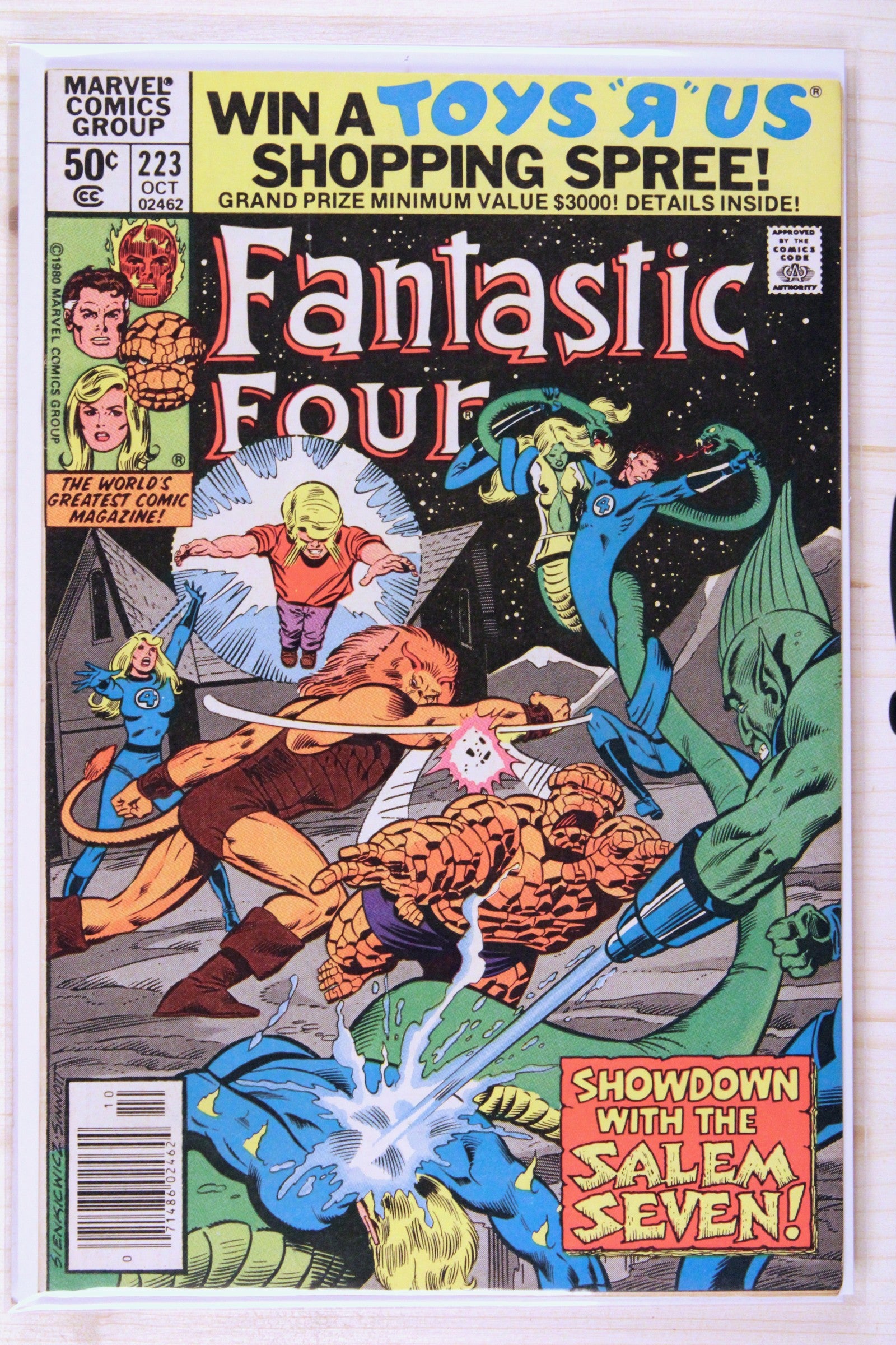 Fantastic Four #223 – Marvel (1980) 7.5 VF- Joe Sinnott art | Newsstand Edition