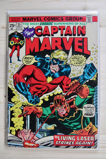 Captain Marvel #35 – Marvel (1974) 8.0 VF Trial of the Watcher