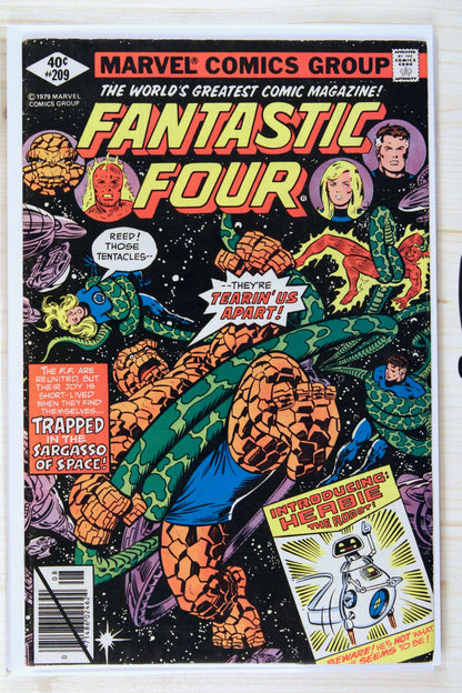 Fantastic Four #209 – Marvel (1979) 7.0 FN/VF Xandarian-Skrull War | Joe Sinnott art | John Byrne art