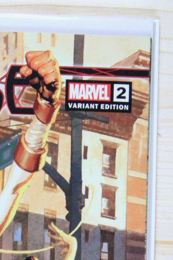 Edge of Spider-Verse #2 – Marvel (2023) 9.6 NM+ Connecting Variant