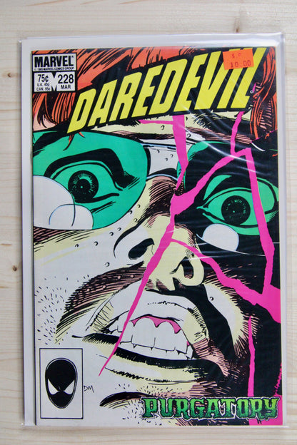 Daredevil #228 – Marvel (1986) 8.5 VF+ Born Again | Frank Miller story